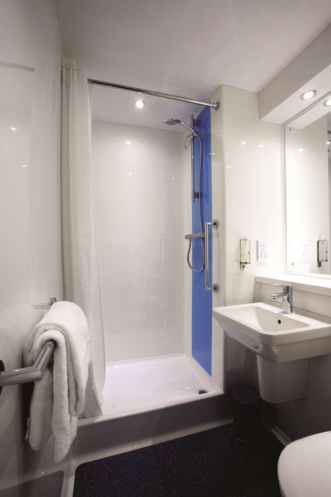 Travelodge Bedford Goldington Road חדר תמונה