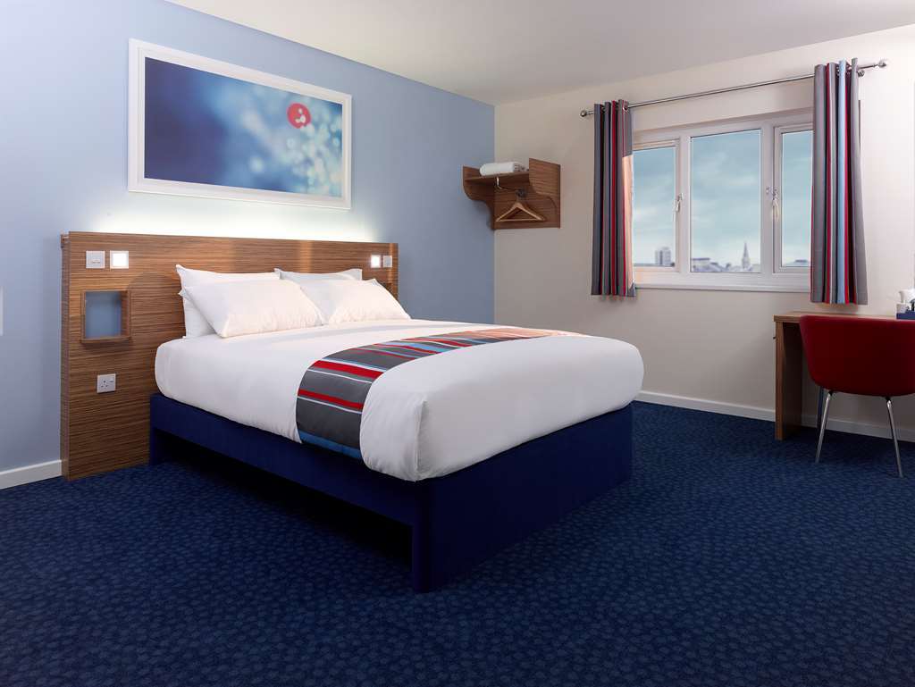Travelodge Bedford Goldington Road חדר תמונה