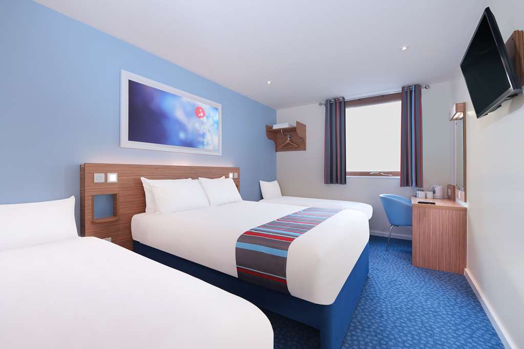 Travelodge Bedford Goldington Road חדר תמונה